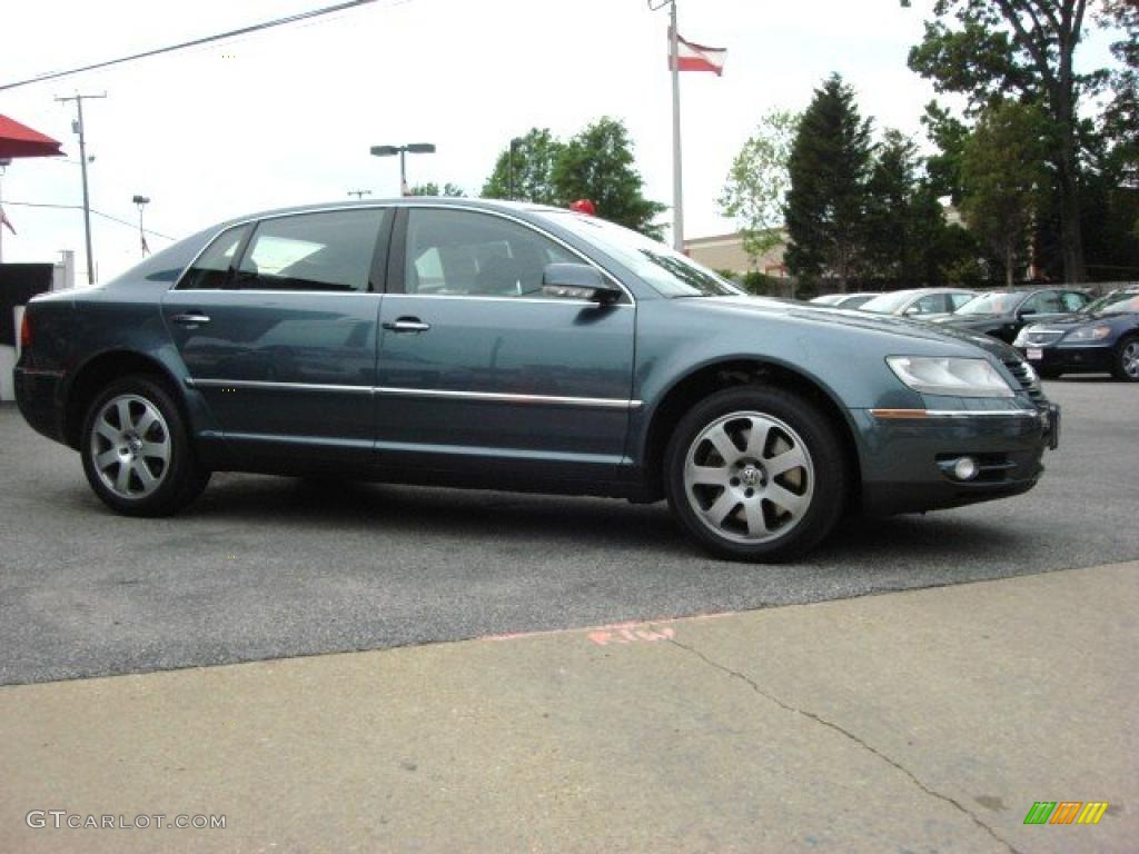 2004 Phaeton V8 4Motion Sedan - Waterworld Pearlescent / Anthracite photo #6