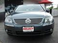 Waterworld Pearlescent - Phaeton V8 4Motion Sedan Photo No. 8