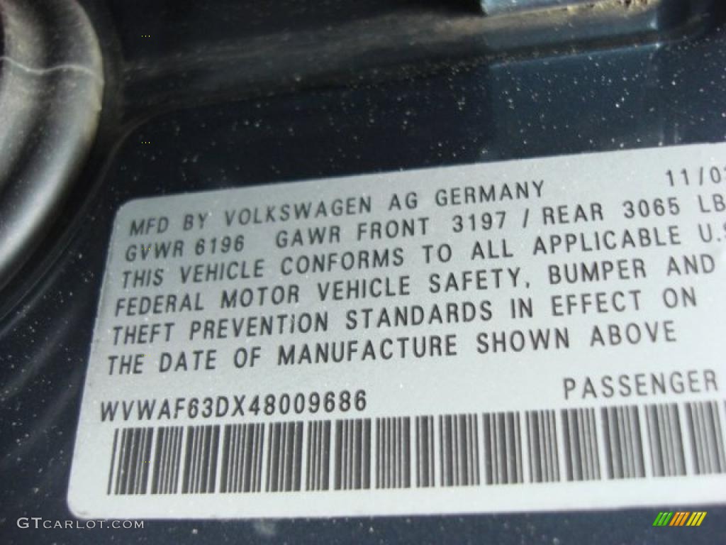 2004 Phaeton V8 4Motion Sedan - Waterworld Pearlescent / Anthracite photo #25