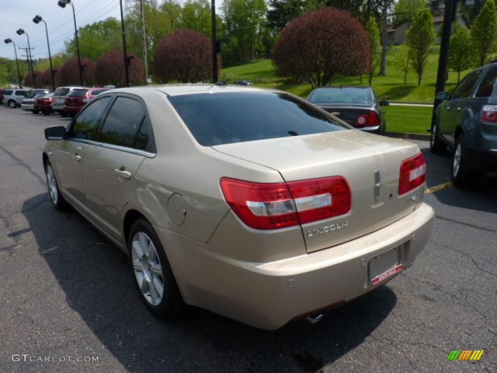 2008 MKZ Sedan - Dune Pearl Metallic / Dark Charcoal photo #2