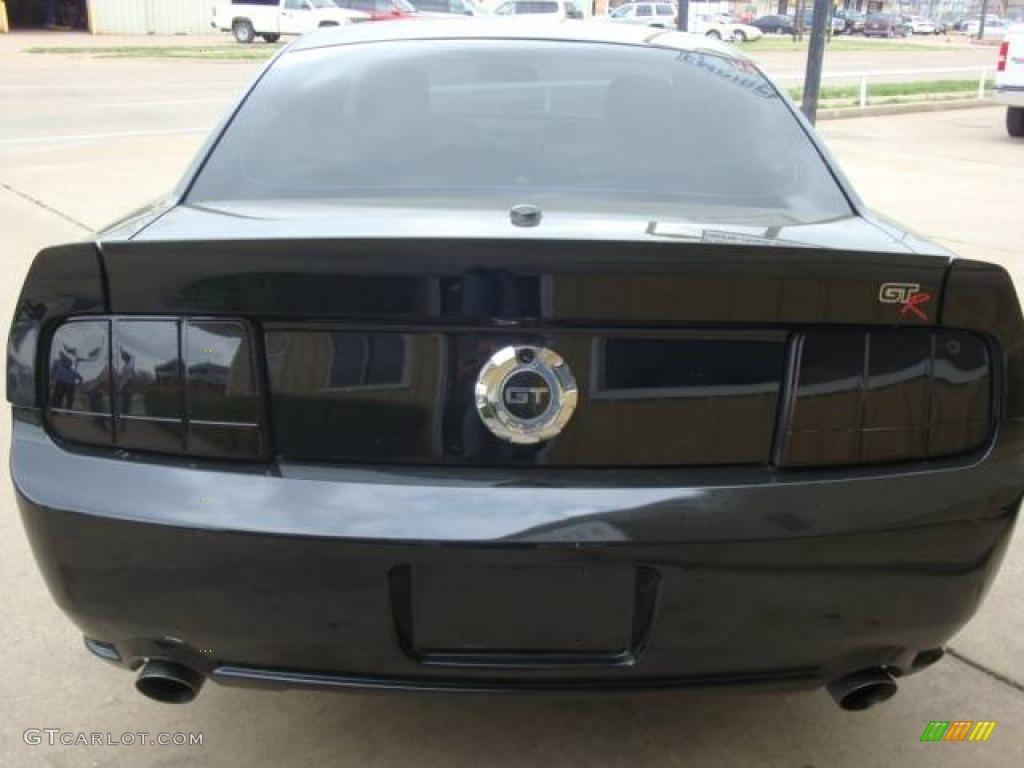 2007 Mustang GT Premium Coupe - Black / Dark Charcoal photo #5