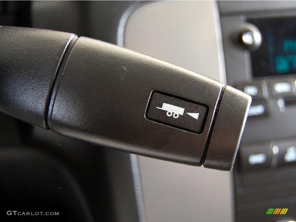 2008 GMC Yukon XL SLT 4x4 4 Speed Automatic Transmission Photo #49075436