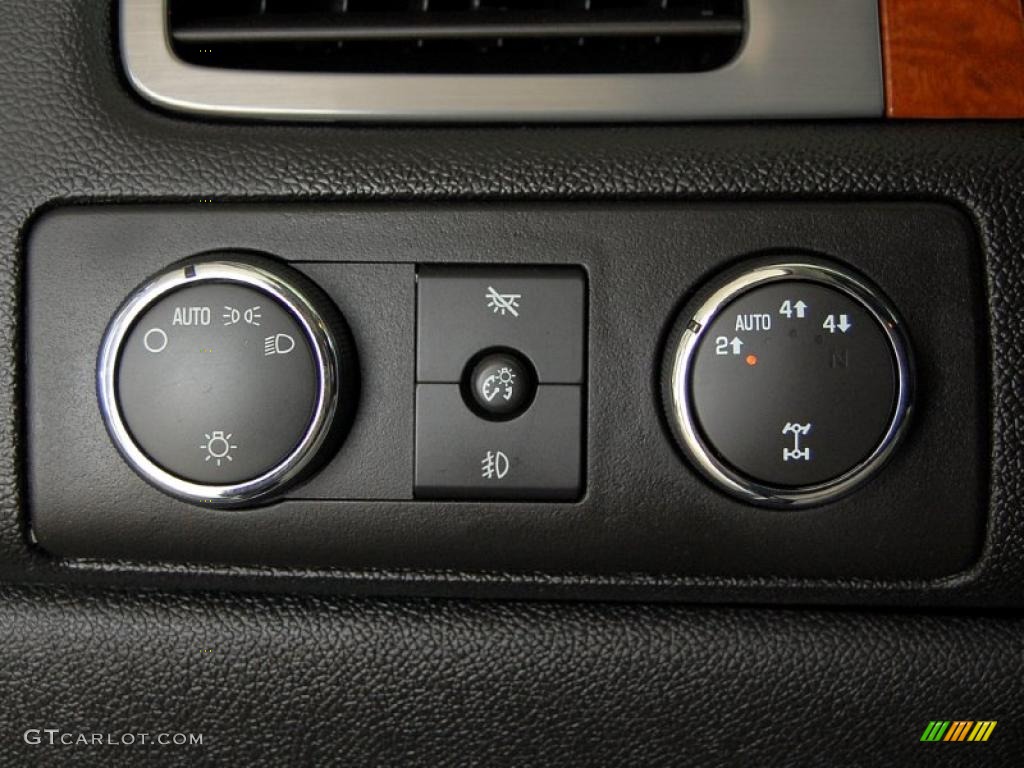 2008 GMC Yukon XL SLT 4x4 Controls Photo #49075481