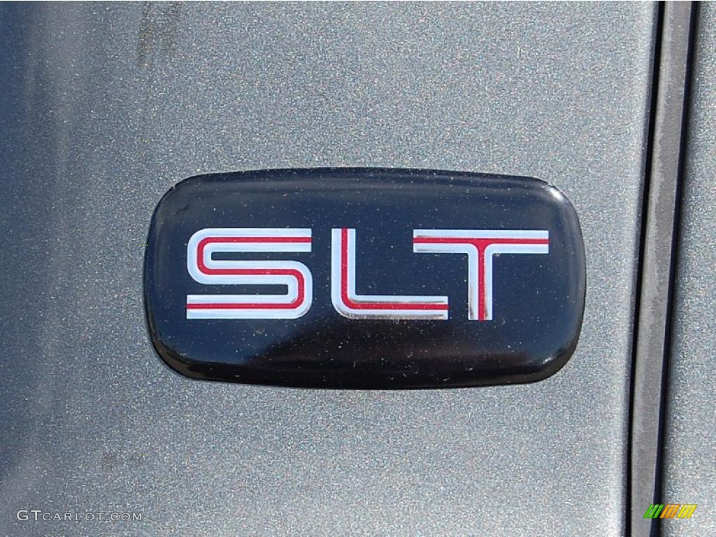 2002 GMC Sierra 2500HD SLT Crew Cab 4x4 Marks and Logos Photo #49075721