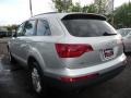 Ice Silver Metallic - Q7 3.6 quattro Photo No. 4