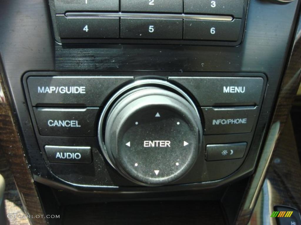 2010 Acura MDX Technology Controls Photo #49076369