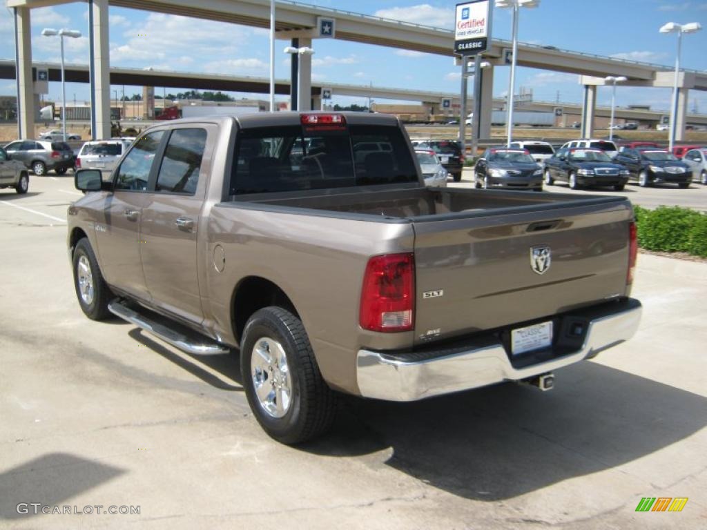 2010 Ram 1500 SLT Crew Cab - Austin Tan Pearl / Light Pebble Beige/Bark Brown photo #3