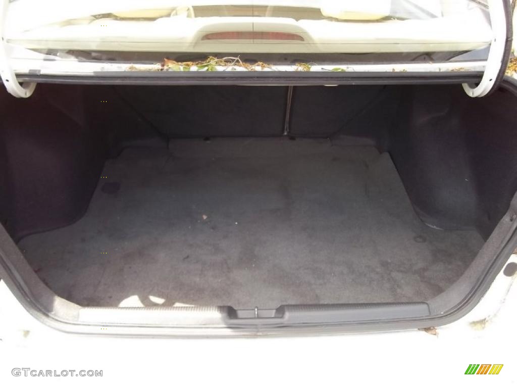 2004 Civic LX Sedan - Taffeta White / Ivory Beige photo #23