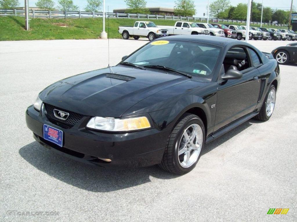 2000 Mustang GT Coupe - Black / Dark Charcoal photo #10