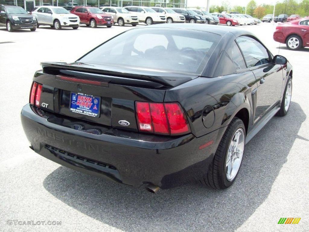 2000 Mustang GT Coupe - Black / Dark Charcoal photo #11