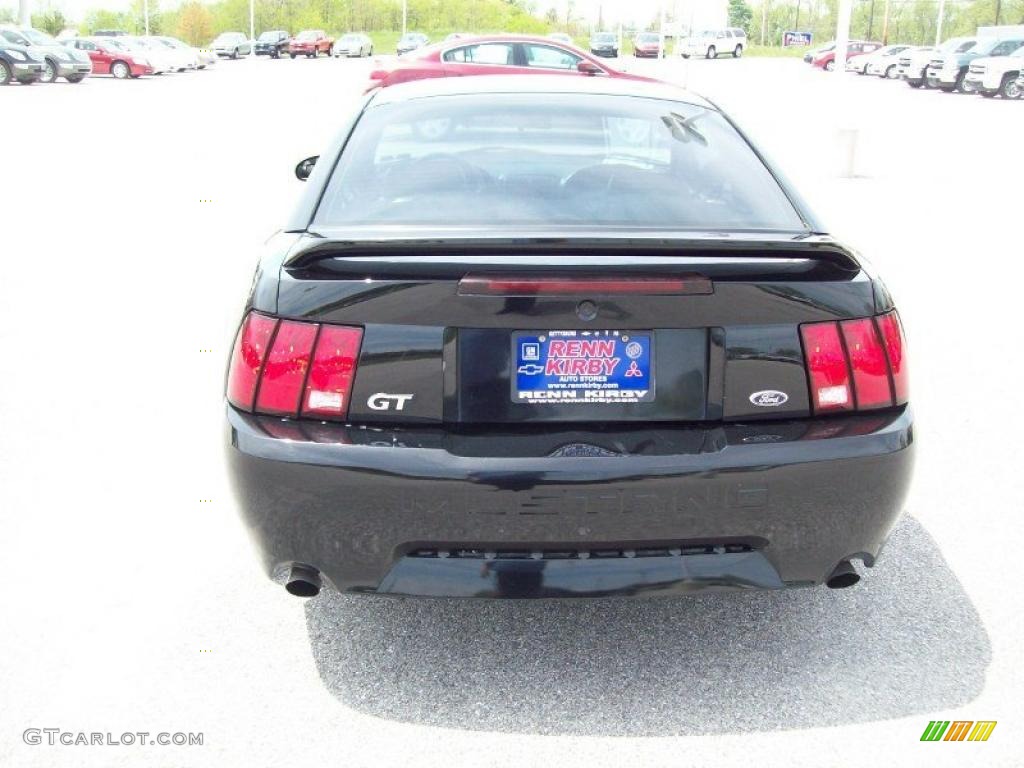 2000 Mustang GT Coupe - Black / Dark Charcoal photo #13