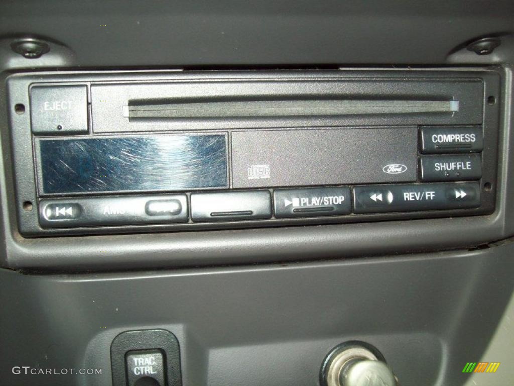 2000 Ford Mustang GT Coupe Controls Photo #49081268