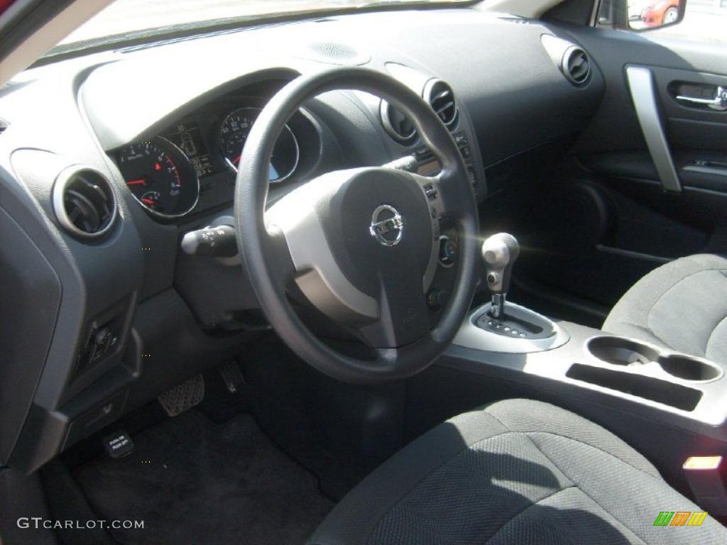 2011 Rogue S AWD - Cayenne Red / Black photo #13
