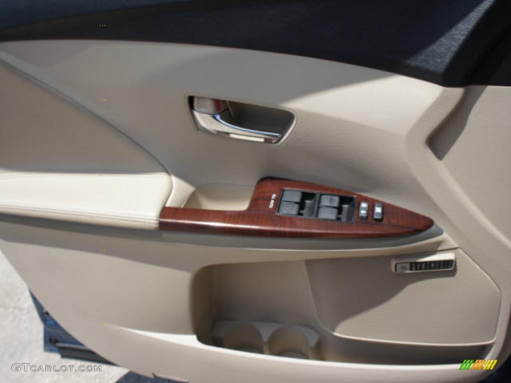 2010 Toyota Venza V6 Ivory Door Panel Photo #49081880