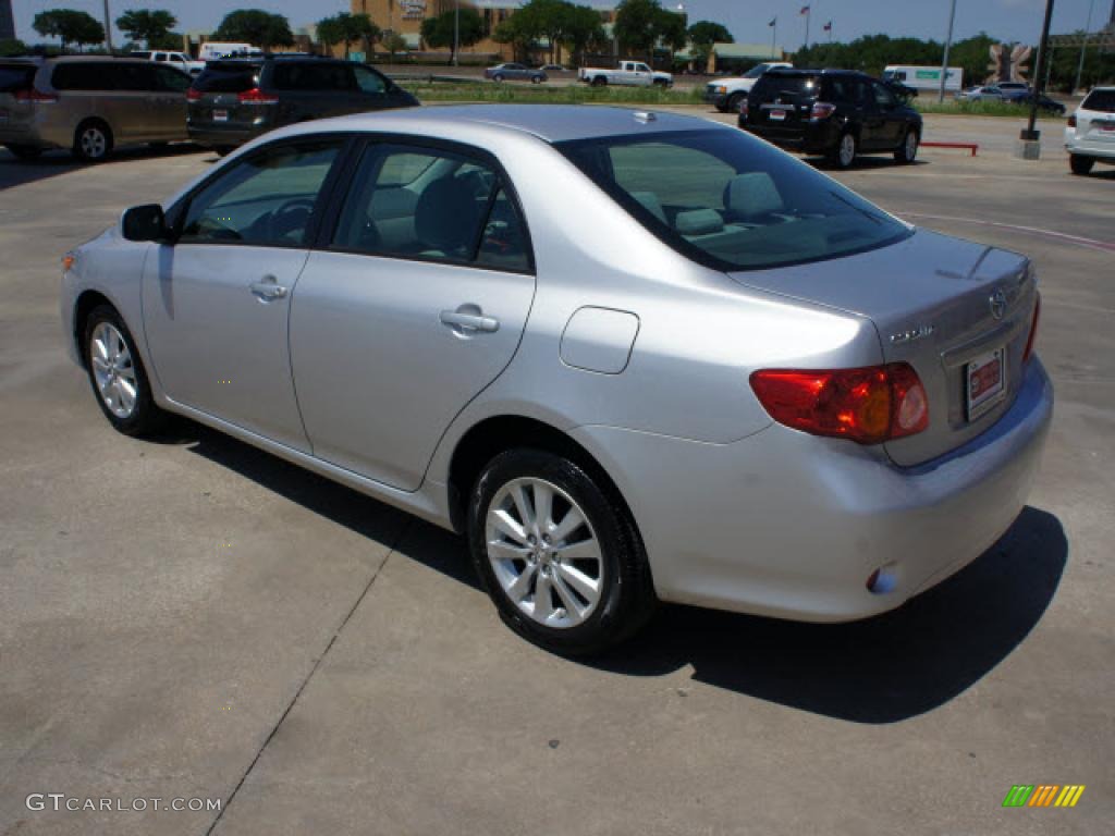 2010 Corolla XLE - Classic Silver Metallic / Ash photo #3