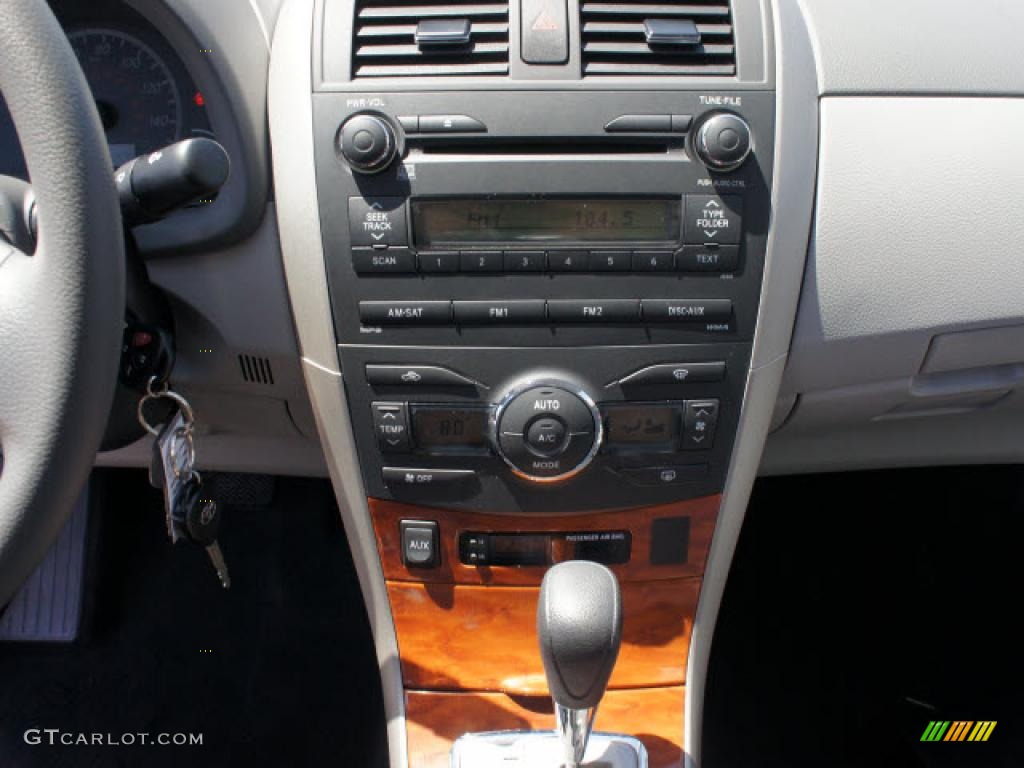 2010 Corolla XLE - Classic Silver Metallic / Ash photo #11