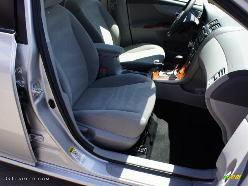 2010 Corolla XLE - Classic Silver Metallic / Ash photo #17