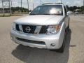 2007 Silver Lightning Nissan Pathfinder LE  photo #9