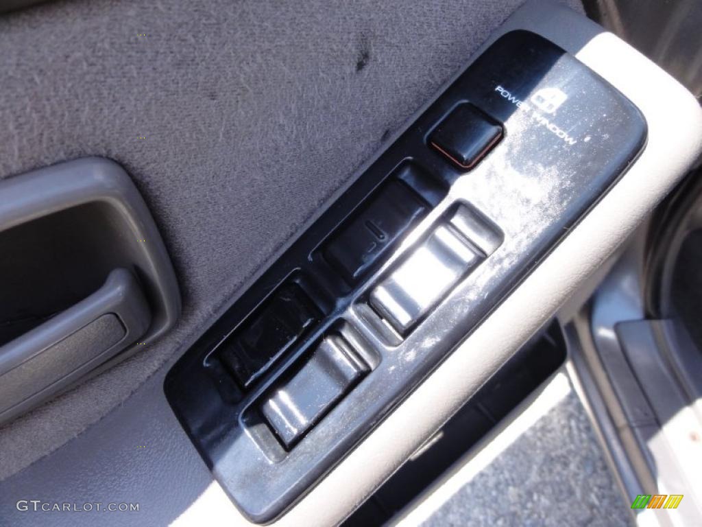 1994 Honda Passport LX 4x4 Controls Photo #49087226