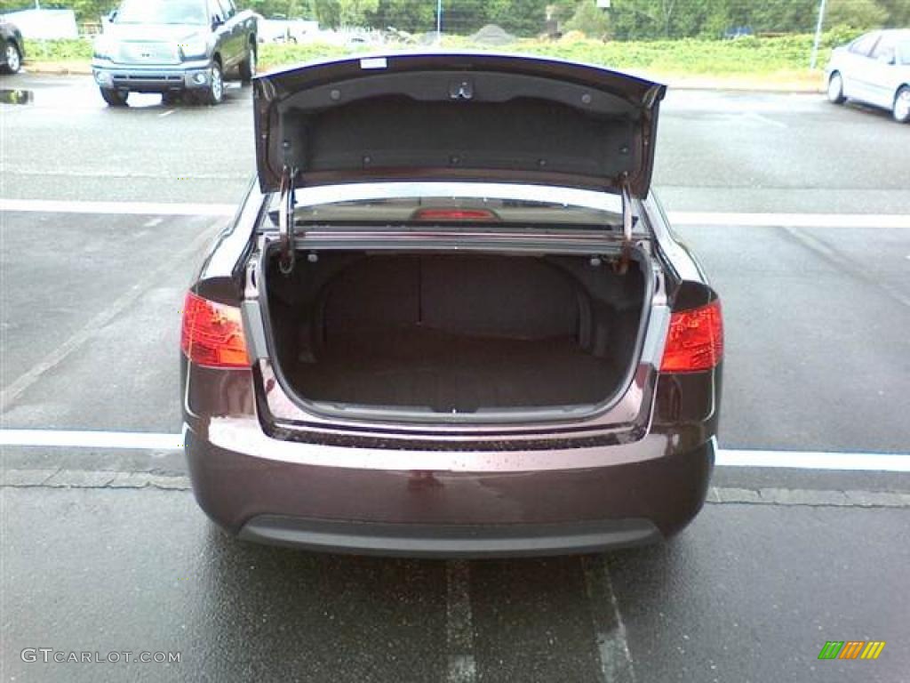 2011 Kia Forte EX Trunk Photo #49088697