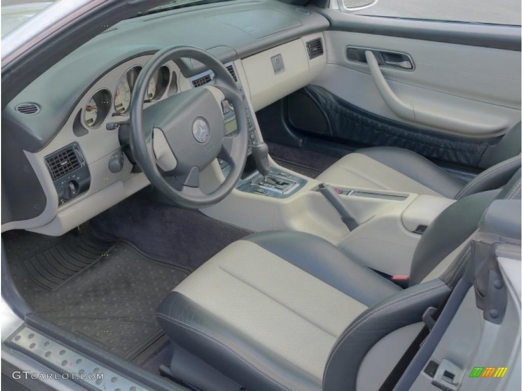 Oyster/Charcoal Interior 2000 Mercedes-Benz SLK 230 Kompressor Roadster Photo #49089597