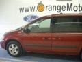 Inferno Red Crystal Pearl - Caravan SXT Photo No. 4
