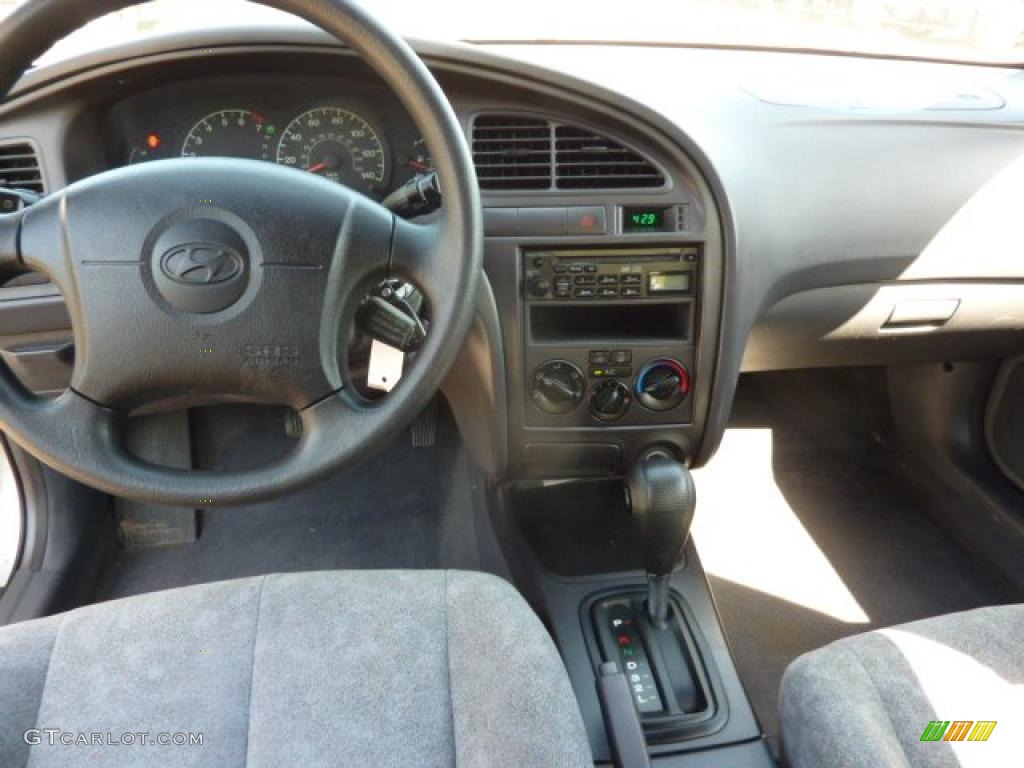 2002 Elantra GLS Sedan - Silver Pewter / Gray photo #8