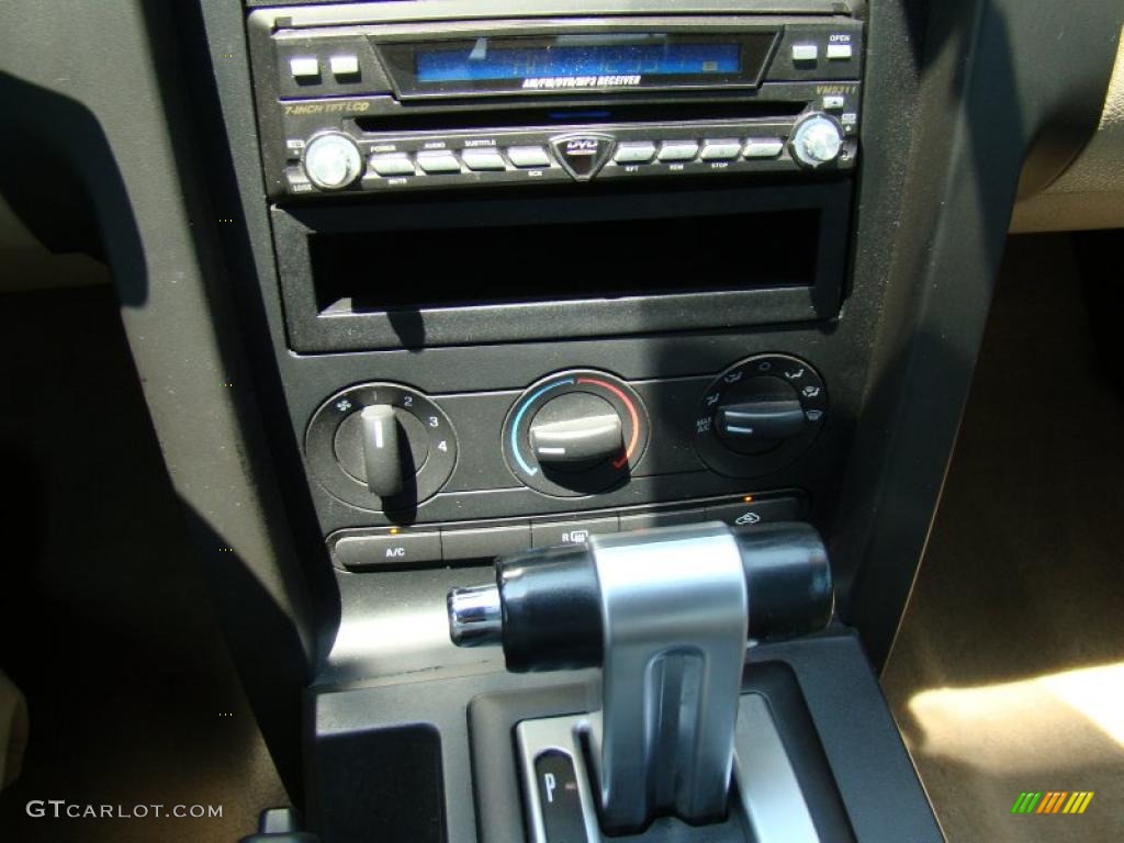 2007 Mustang V6 Premium Convertible - Redfire Metallic / Medium Parchment photo #20
