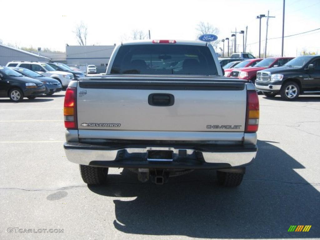 2002 Silverado 1500 LS Extended Cab 4x4 - Light Pewter Metallic / Graphite Gray photo #7