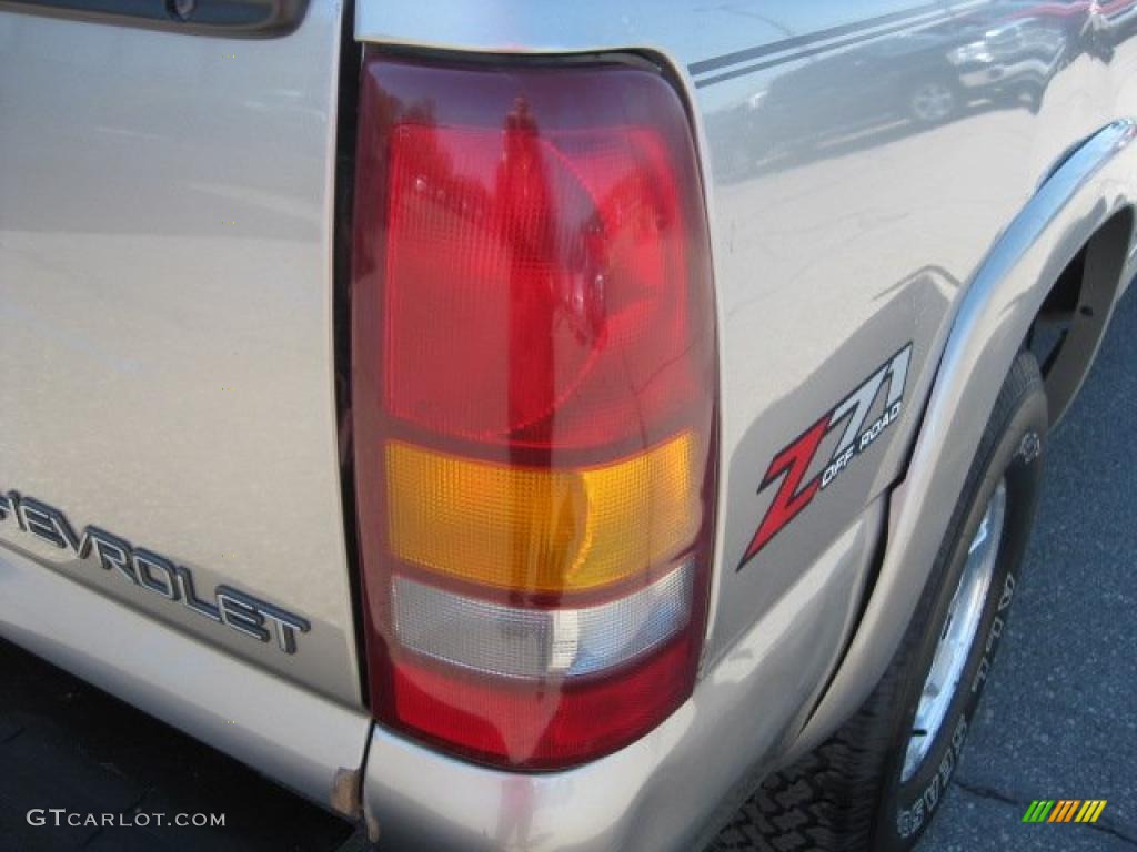 2002 Silverado 1500 LS Extended Cab 4x4 - Light Pewter Metallic / Graphite Gray photo #16