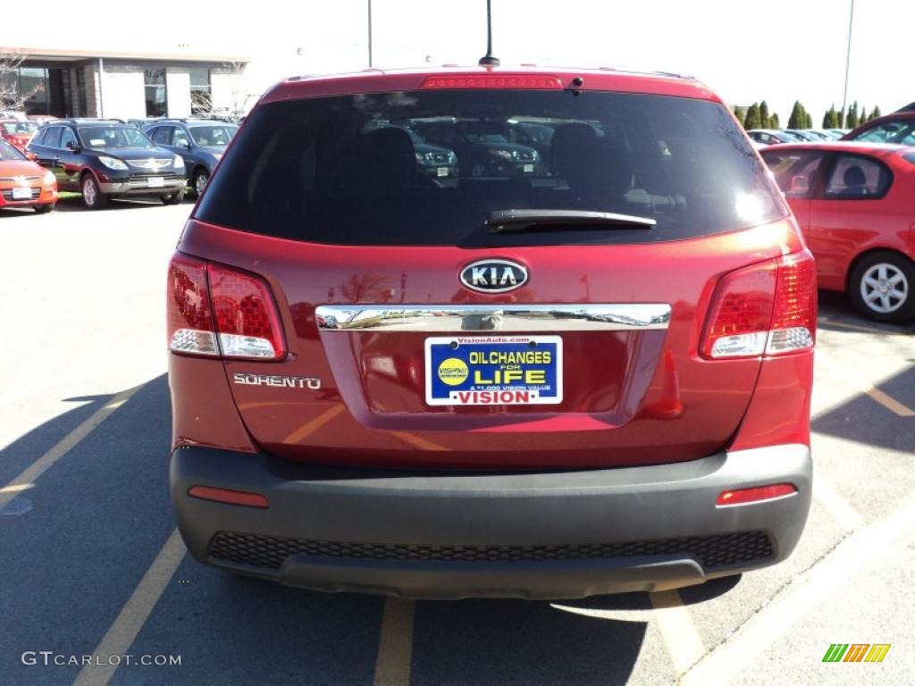 2011 Sorento LX AWD - Spicy Red / Gray photo #8