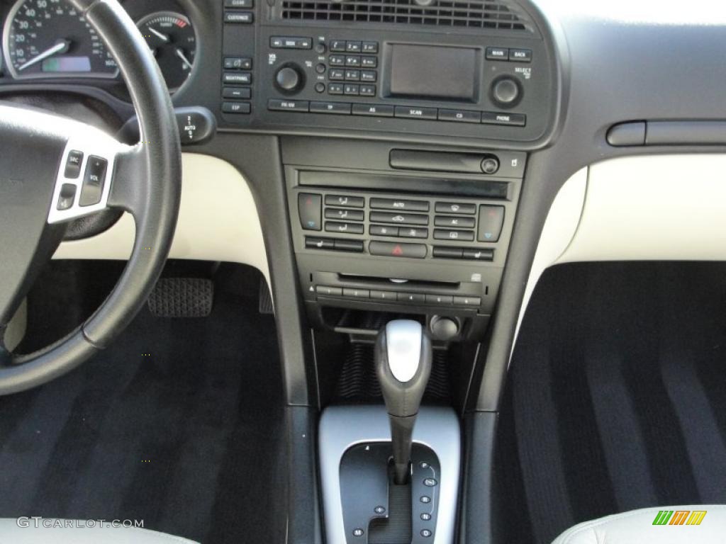 2005 Saab 9-3 Arc Sport Sedan Controls Photo #49100891