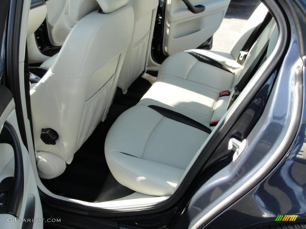Parchment Interior 2005 Saab 9-3 Arc Sport Sedan Photo #49100963
