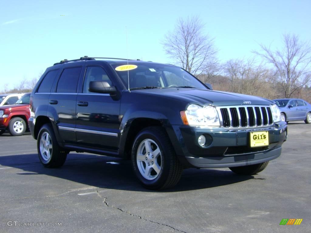 2005 Grand Cherokee Limited 4x4 - Deep Beryl Green Pearl / Dark Khaki/Light Graystone photo #9