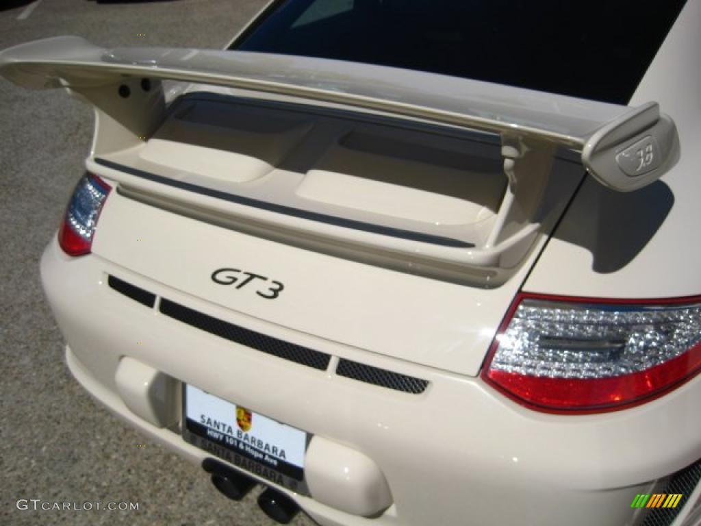 2011 911 GT3 - Cream White / Black photo #6