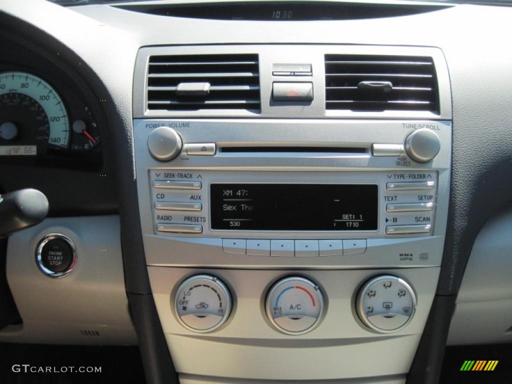 2011 Camry SE - Black / Ash photo #20