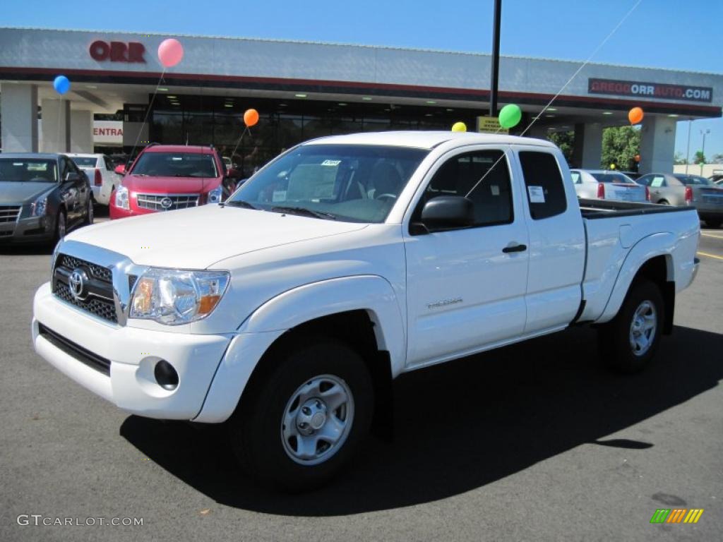 Super White Toyota Tacoma