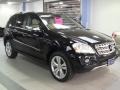 Black - ML 350 4Matic Photo No. 3