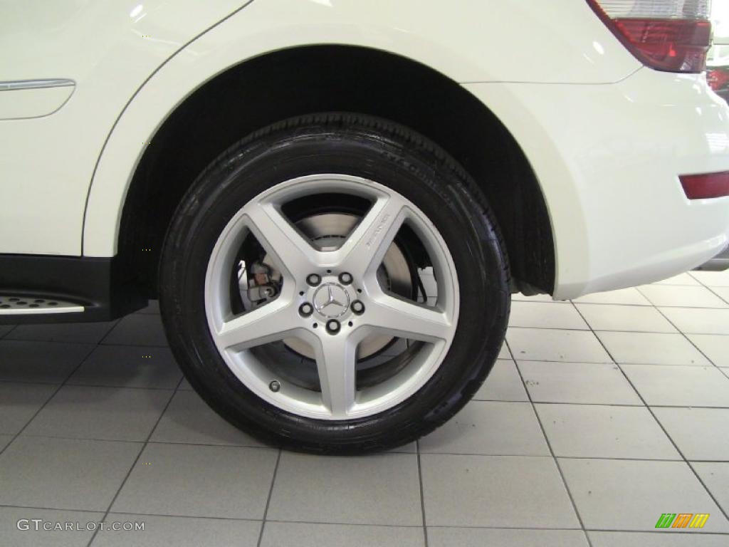 2009 Mercedes-Benz ML 550 4Matic Wheel Photos