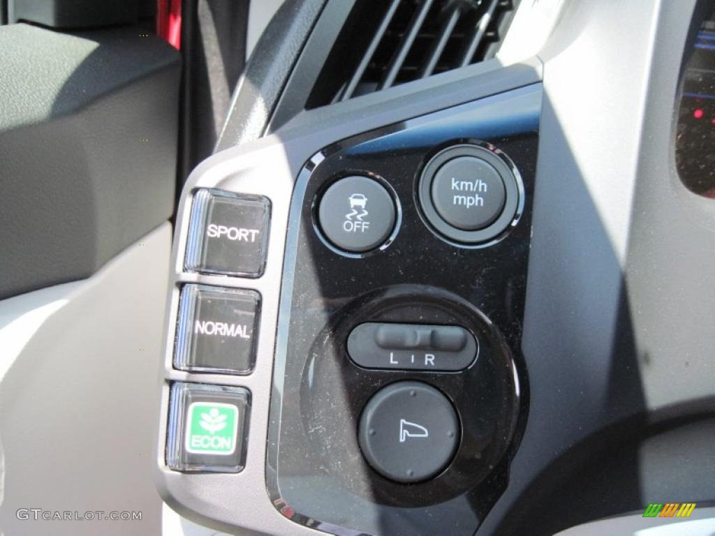 2011 Honda CR-Z EX Sport Hybrid Controls Photo #49108178