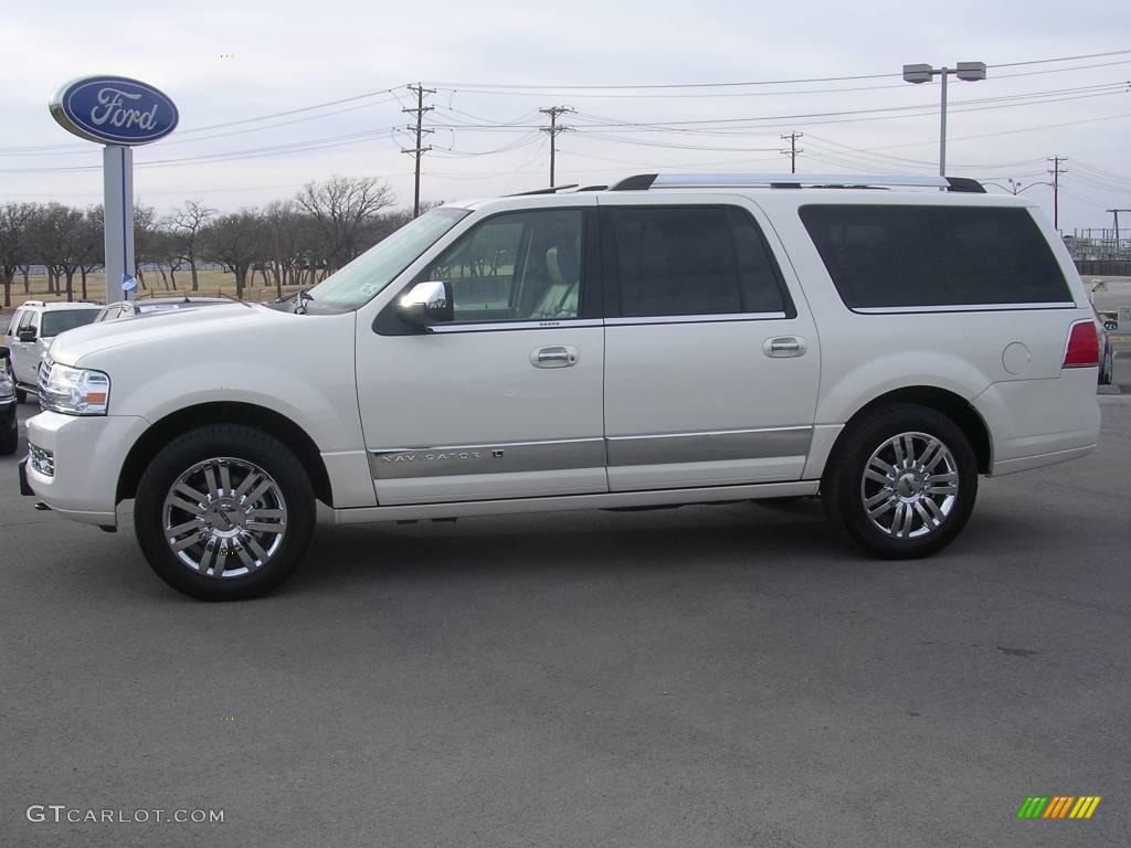 2007 Navigator L Luxury - White Chocolate Tri-Coat / Camel photo #3