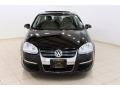 Black - Jetta SE Sedan Photo No. 2