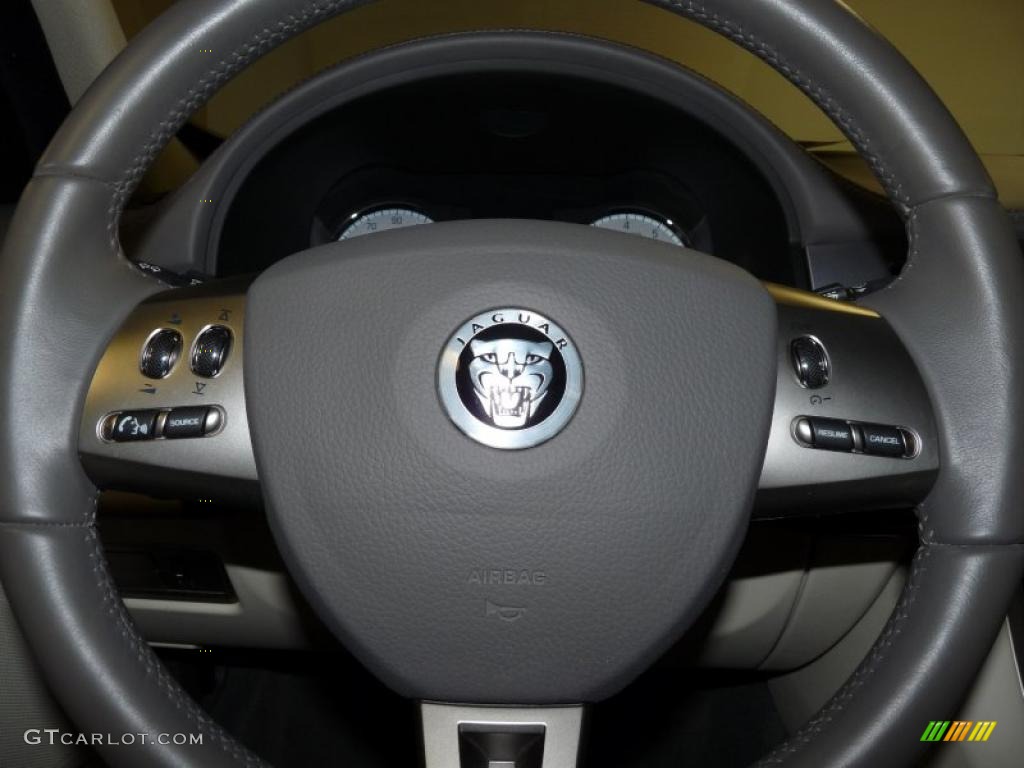 2009 Jaguar XF Premium Luxury Ivory/Oyster Steering Wheel Photo #49110479