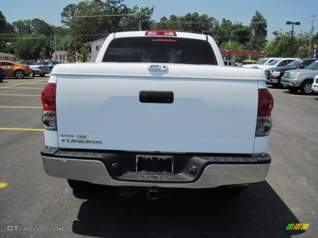 2007 Tundra SR5 CrewMax - Super White / Graphite Gray photo #4