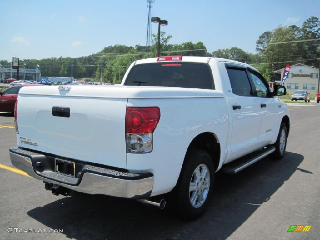 2007 Tundra SR5 CrewMax - Super White / Graphite Gray photo #5