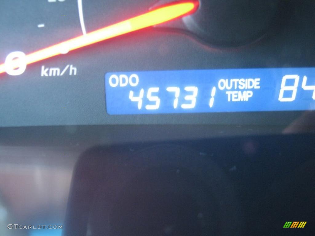 2010 Camry LE - Sandy Beach Metallic / Bisque photo #11