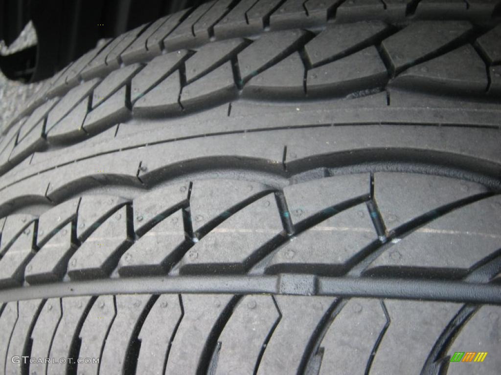 2010 Camry LE - Sandy Beach Metallic / Bisque photo #22