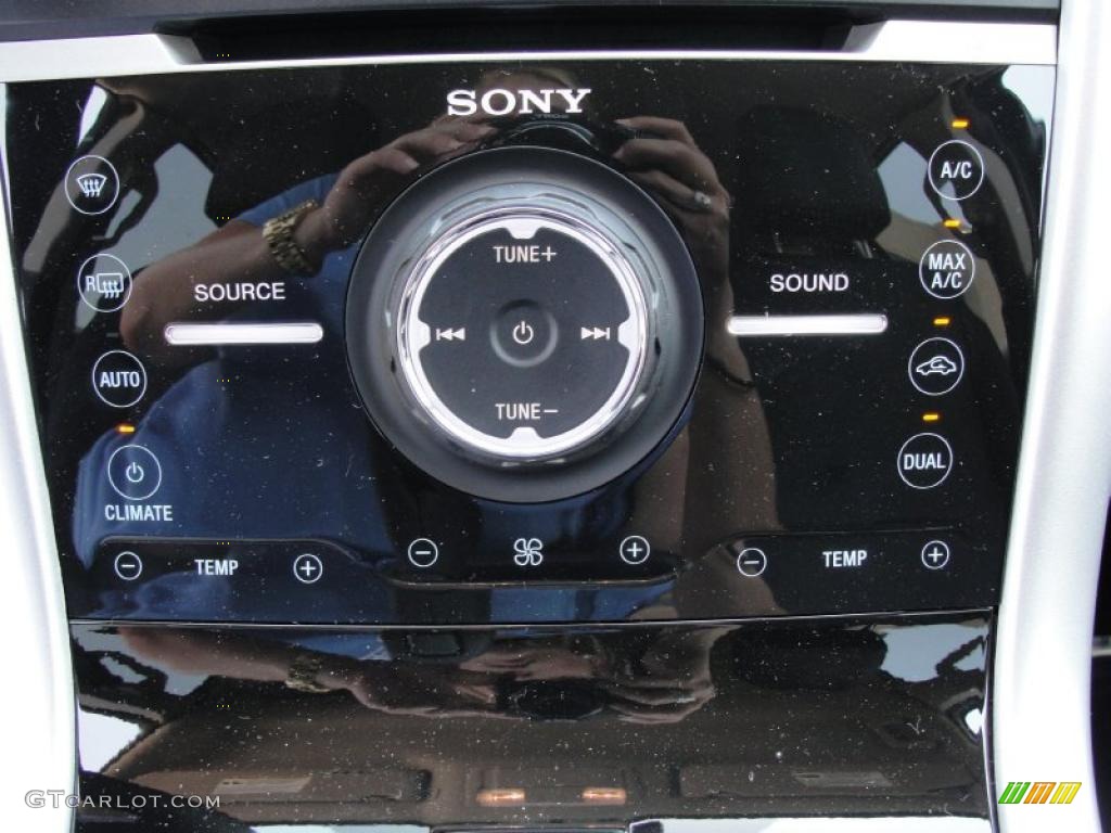 2011 Ford Edge Limited Controls Photo #49117091