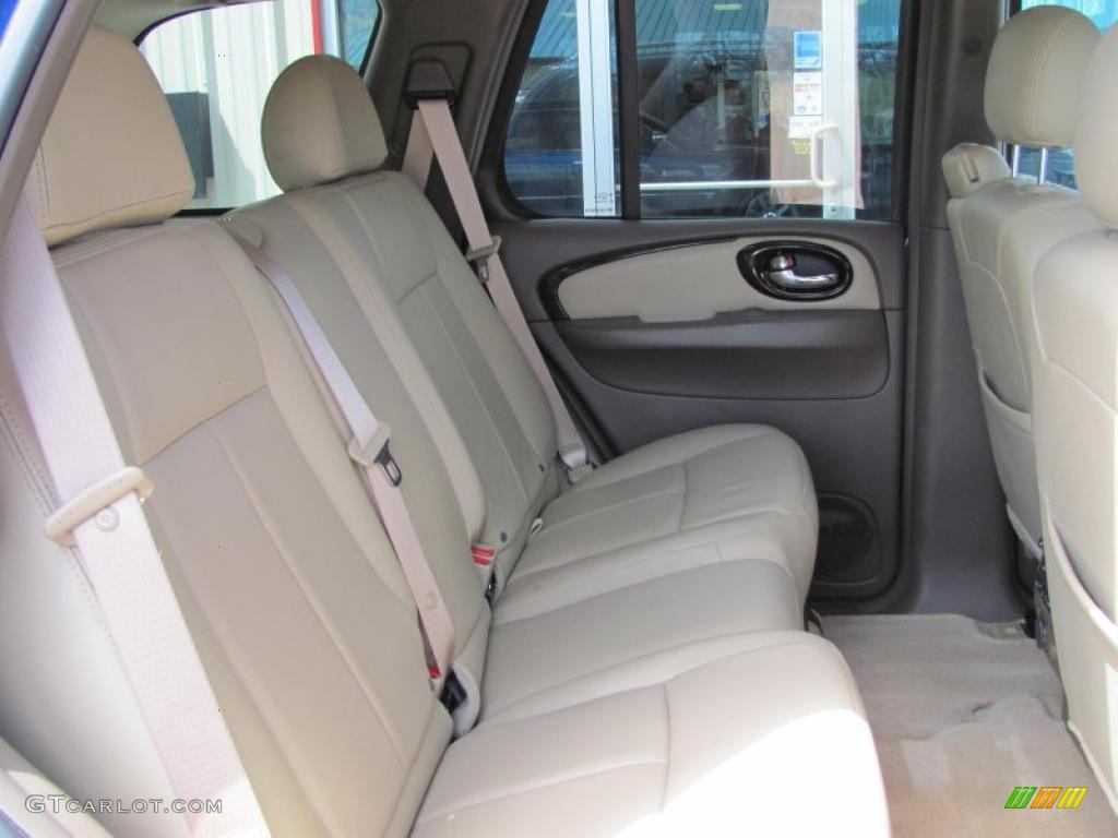Cashmere Interior 2006 Buick Rainier CXL AWD Photo #49118498