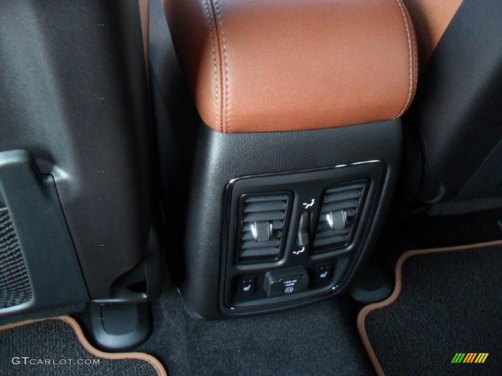 2011 Grand Cherokee Overland Summit - Rugged Brown Pearl / New Saddle/Black photo #20